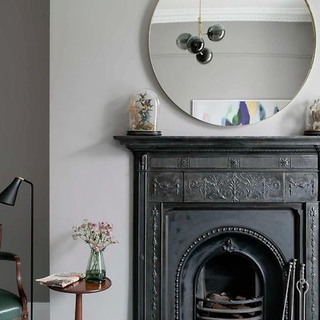 Pembroke Hall Dublin Bagian luar foto