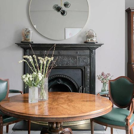 Pembroke Hall Dublin Bagian luar foto