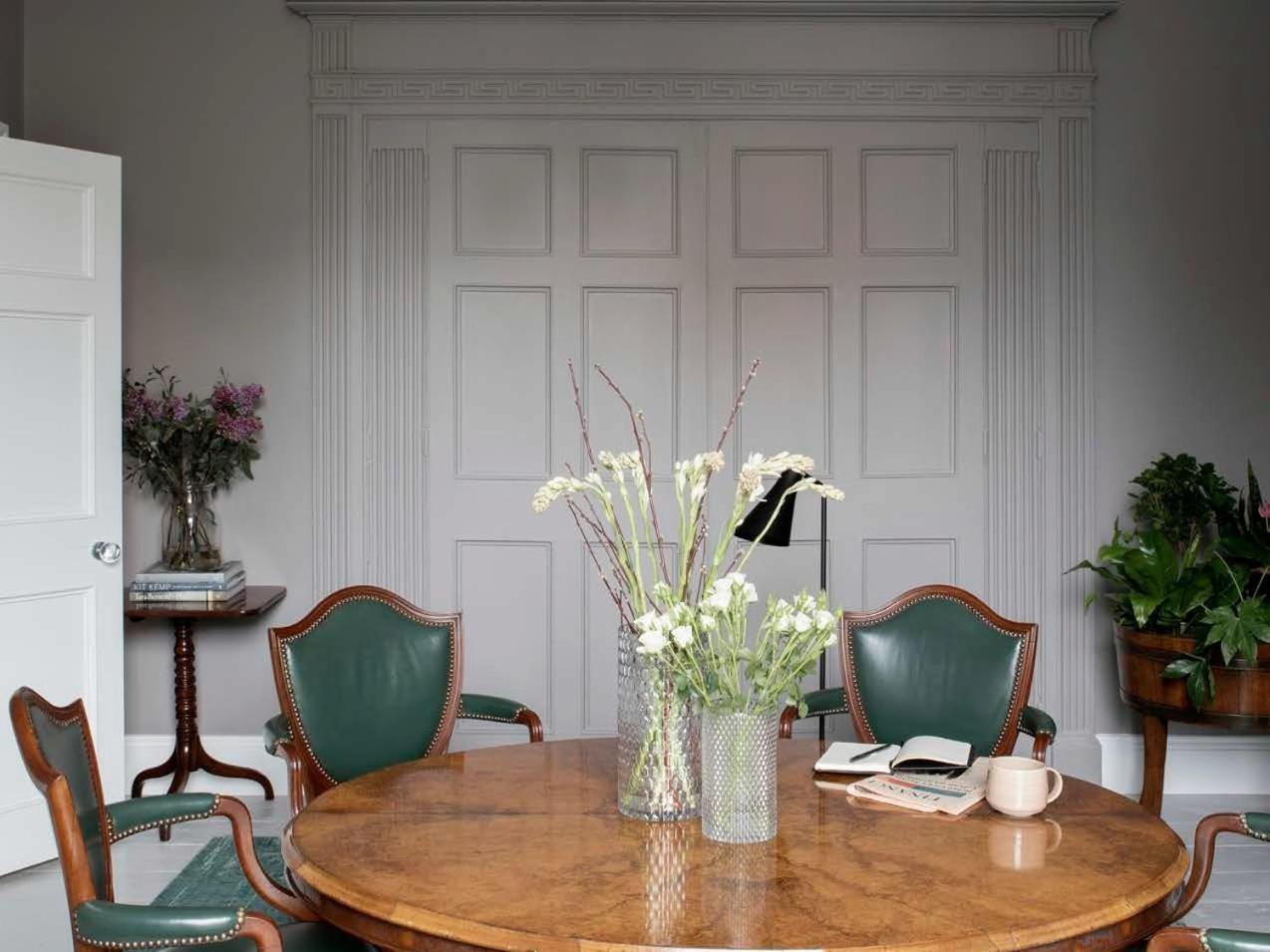 Pembroke Hall Dublin Bagian luar foto